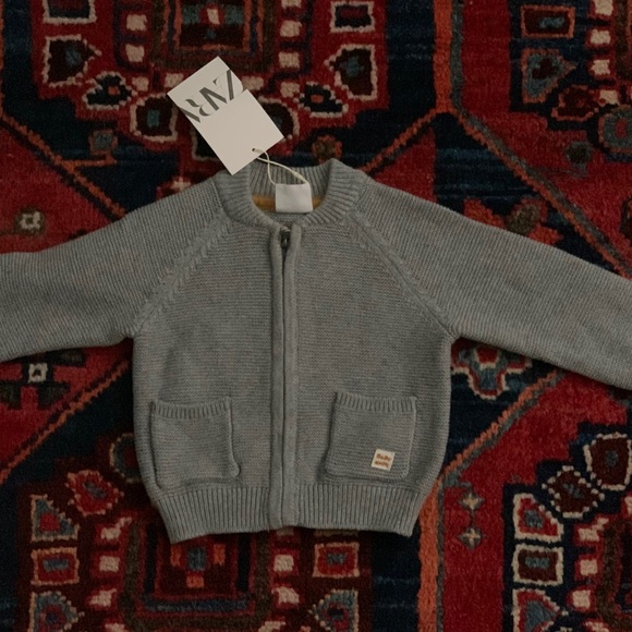 Zara Knit Sweater - Picture 2 of 7